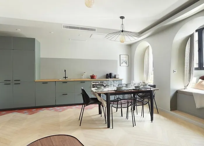 Saint Germain Des Pres By Prestige * Paryż